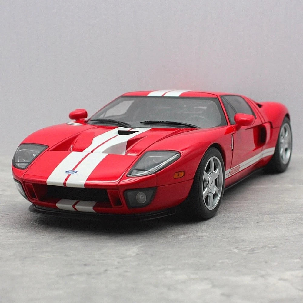 [AutoArt] 1:18 Ford 2005 GT rosso modellino di auto Die-Cast