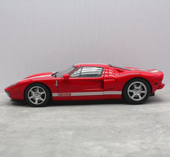 [AutoArt] 1:18 Ford 2005 GT rosso modellino di auto Die-Cast
