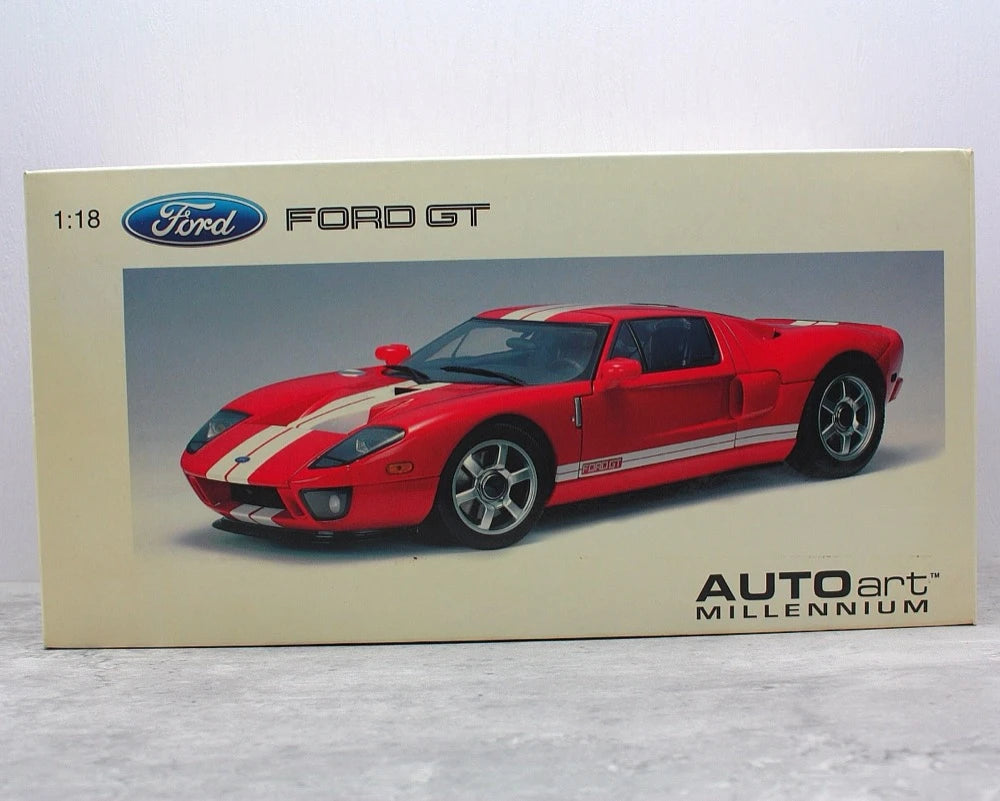 [AutoArt] 1:18 Ford 2005 GT rosso modellino di auto Die-Cast