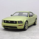 [AutoArt] 1:18 Ford 2005 Mustang GT Green Model Car Die-Cast