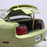 [AutoArt] 1:18 Ford 2005 Mustang GT Green Model Car Die-Cast