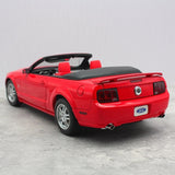 [AutoArt] 1:18 Ford 2006 Mustang GT Convertible Red Model Car Die-Cast
