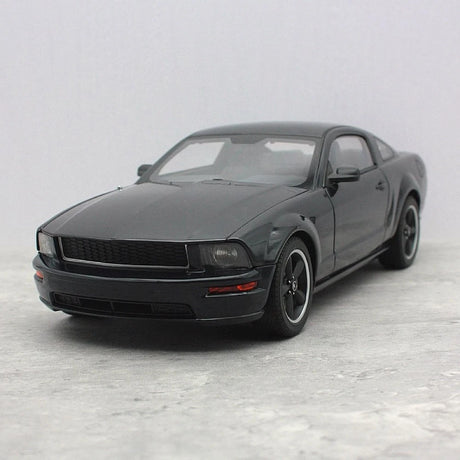[AutoArt] 1:18 Ford 2008 Mustang Bullitt GT Black Model Car Die-Cast