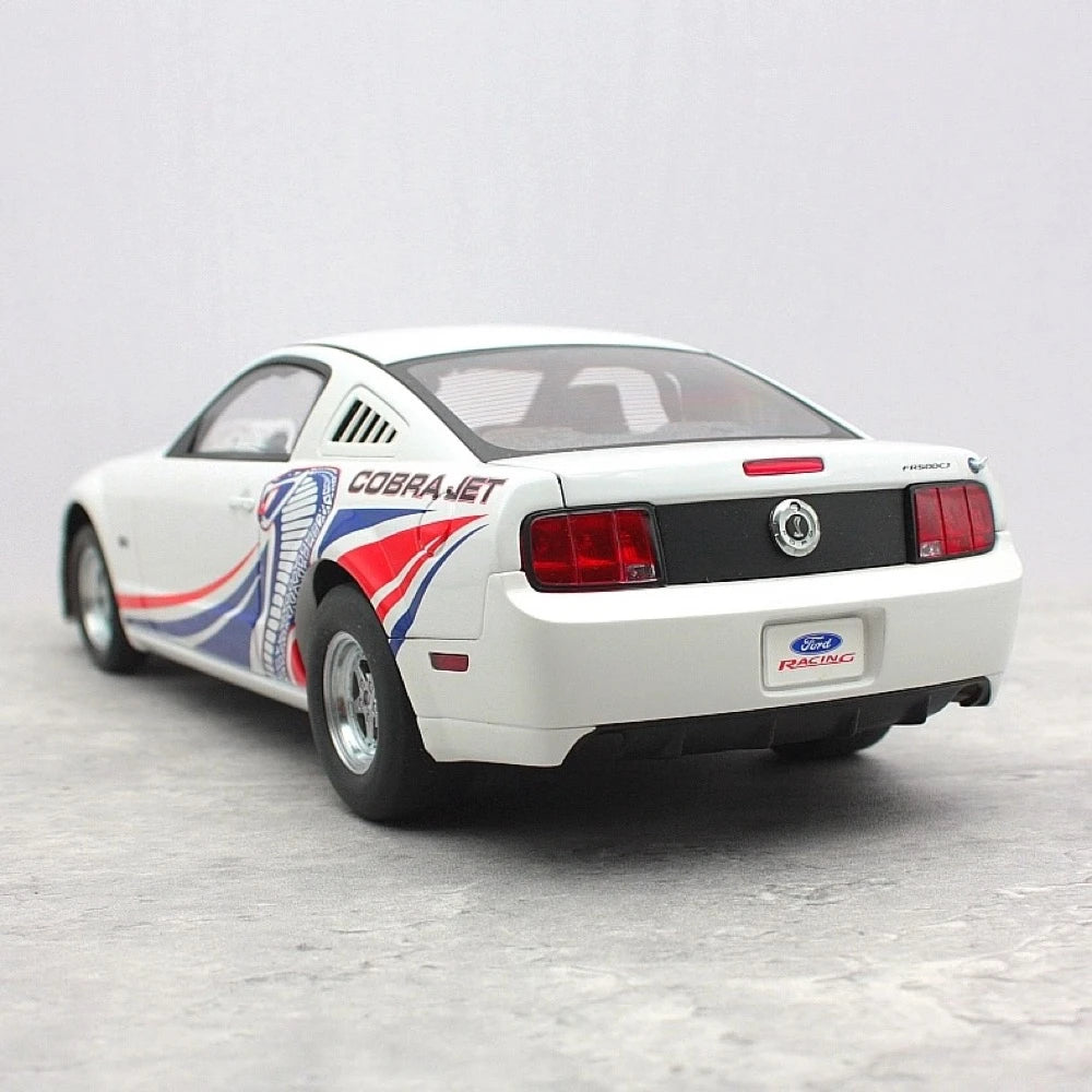 [AutoArt] 1:18 Ford 2008 Mustang Cobra Jet Model Car Die-Cast