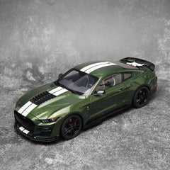 [AutoArt] 1:18 Ford 2020 Mustang Shelby GT500 Green Model Car Die-Cast