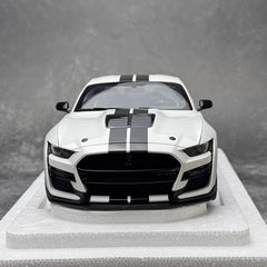 [AutoArt] 1:18 Ford 2020 Mustang Shelby GT500 blanc voiture miniature Die-Cast