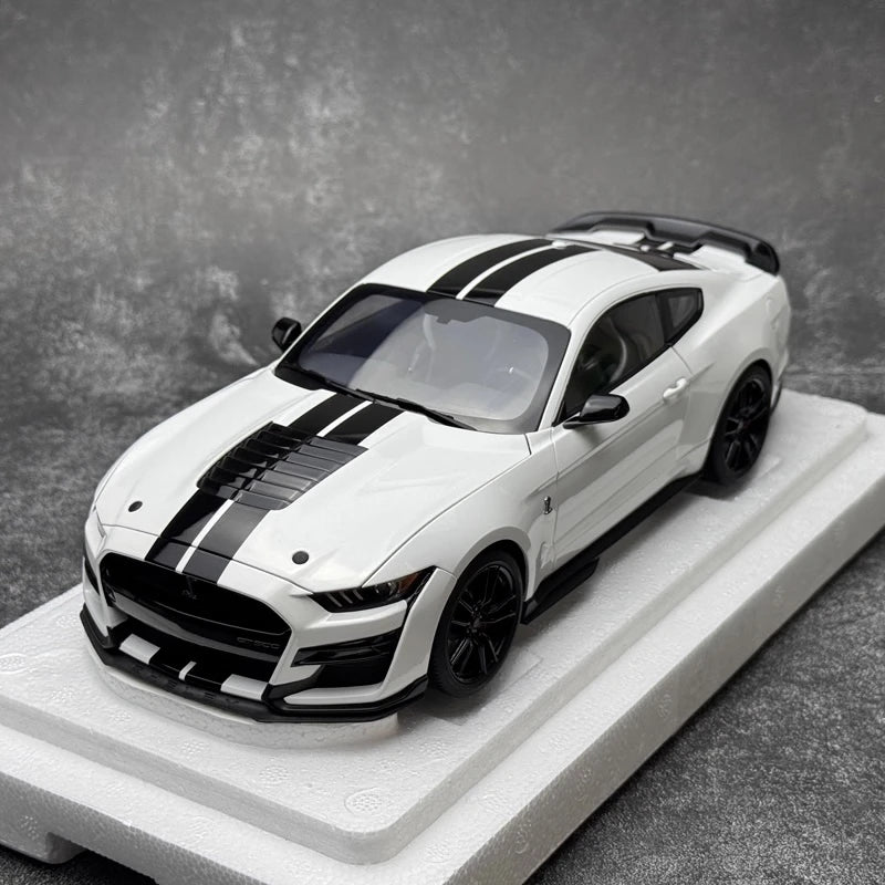 [AutoArt] 1:18 Ford 2020 Mustang Shelby GT500 blanc voiture miniature Die-Cast