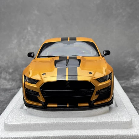 [AutoArt] 1:18 Ford 2020 Mustang Shelby GT500 Yellow Model Car Die-Cast