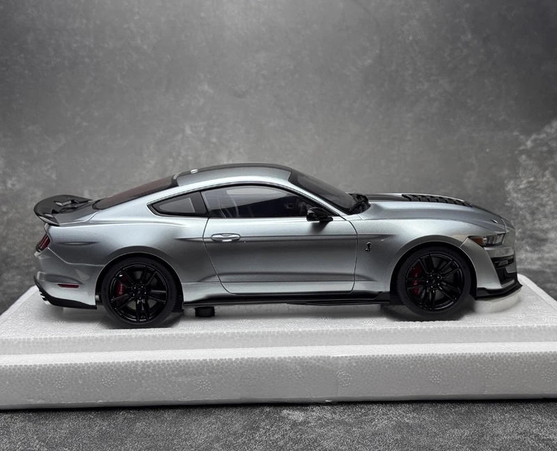 [AutoArt] 1:18 Ford 2020 Mustang Shelby GT500 Silver Model Car Die-Cast