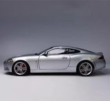 [AutoArt] 1:18 Jaguar 2006 XK hopea pienoismalli Die-Cast