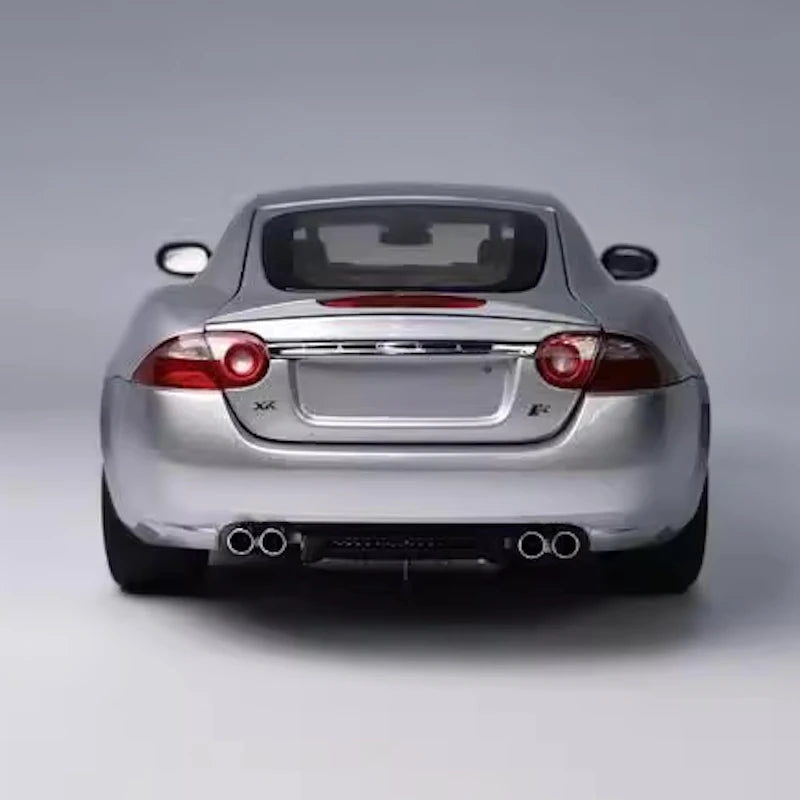 [AutoArt] 1:18 Jaguar 2006 XK Silver Model Car Die-Cast