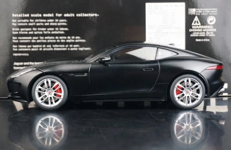 [AutoArt] 1:18 Jaguar 2013 F-Type Black Model Car Die-Cast