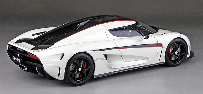 [AutoArt] 1:18 Koenigsegg 2016 Regera White Model Car Die-Cast