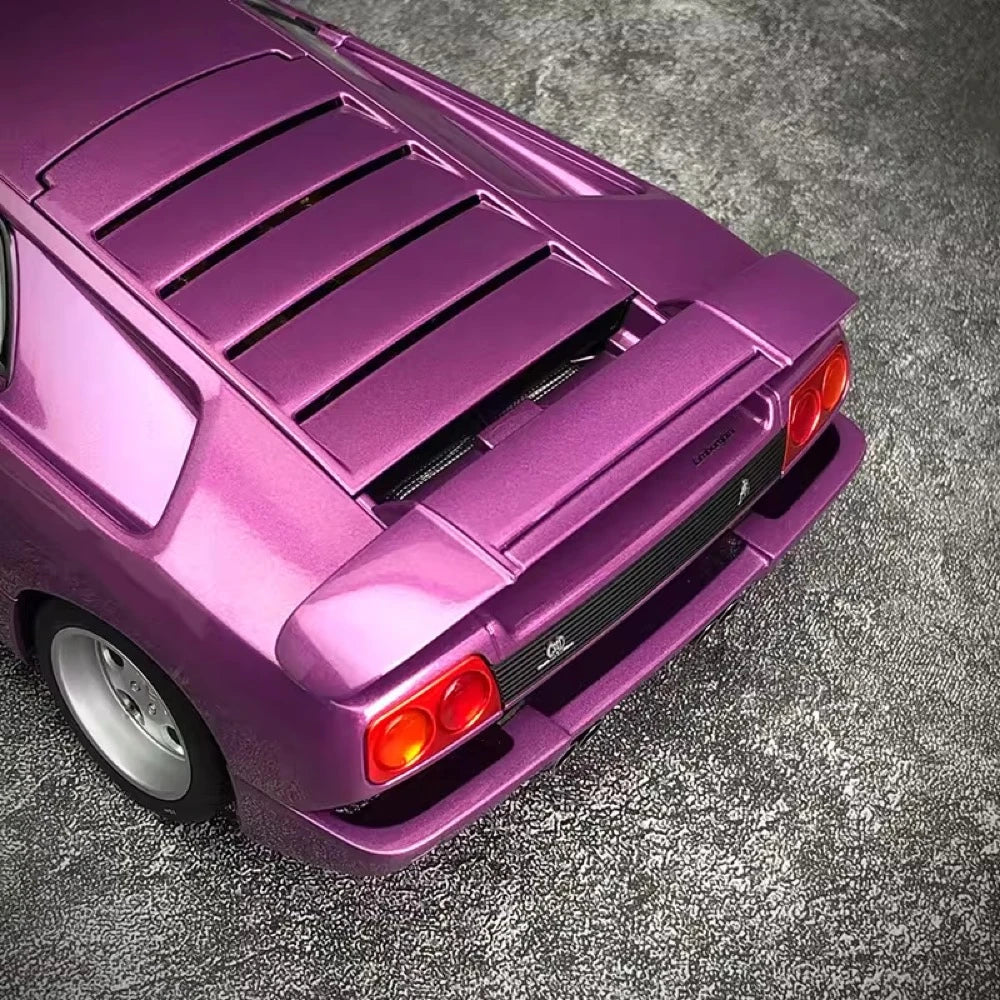 [AutoArt] 1:18 Lamborghini 1994 Diablo SE30 Jota Purple Model Car Die-Cast