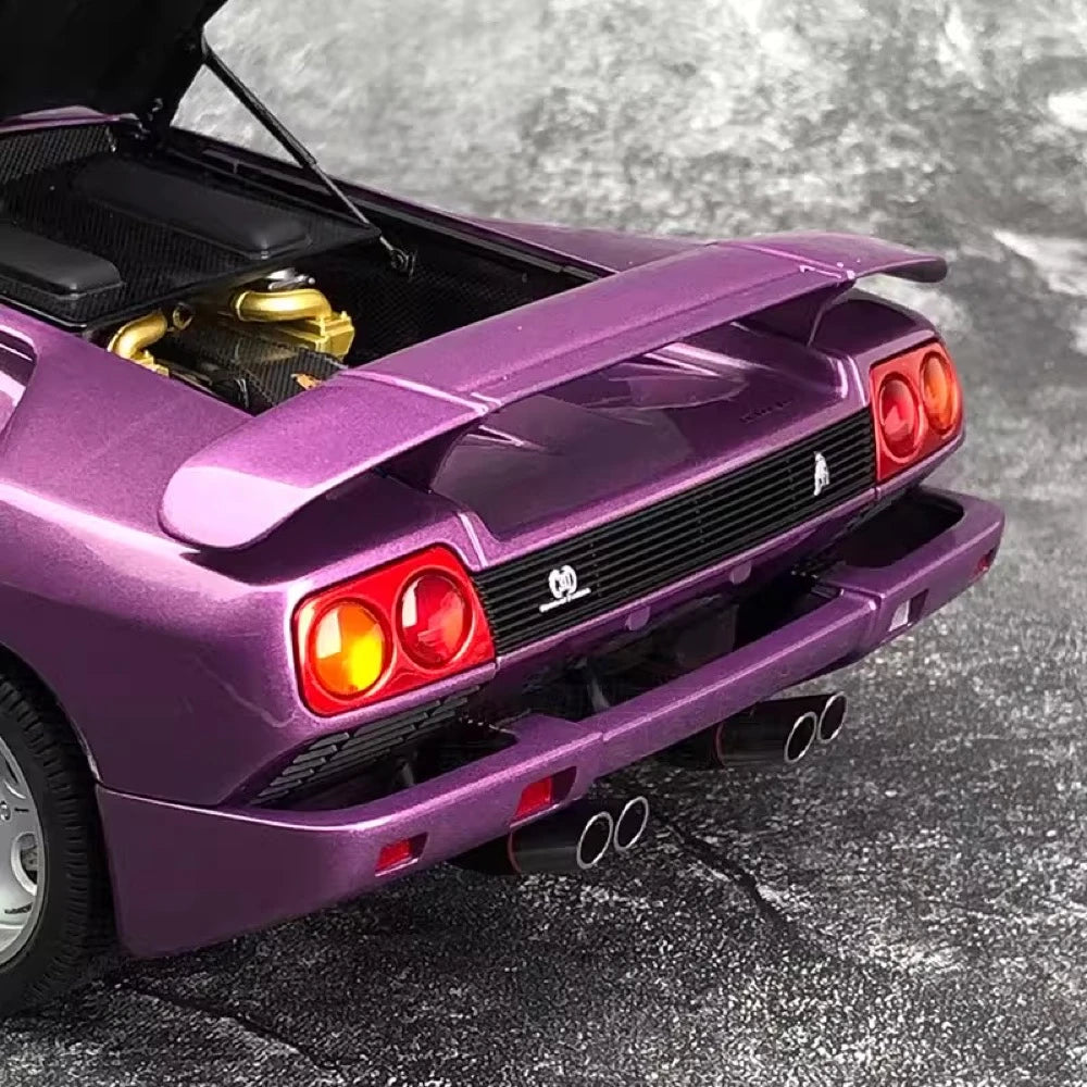 [AutoArt] 1:18 Lamborghini 1994 Diablo SE30 Jota Purple Model Car Die-Cast