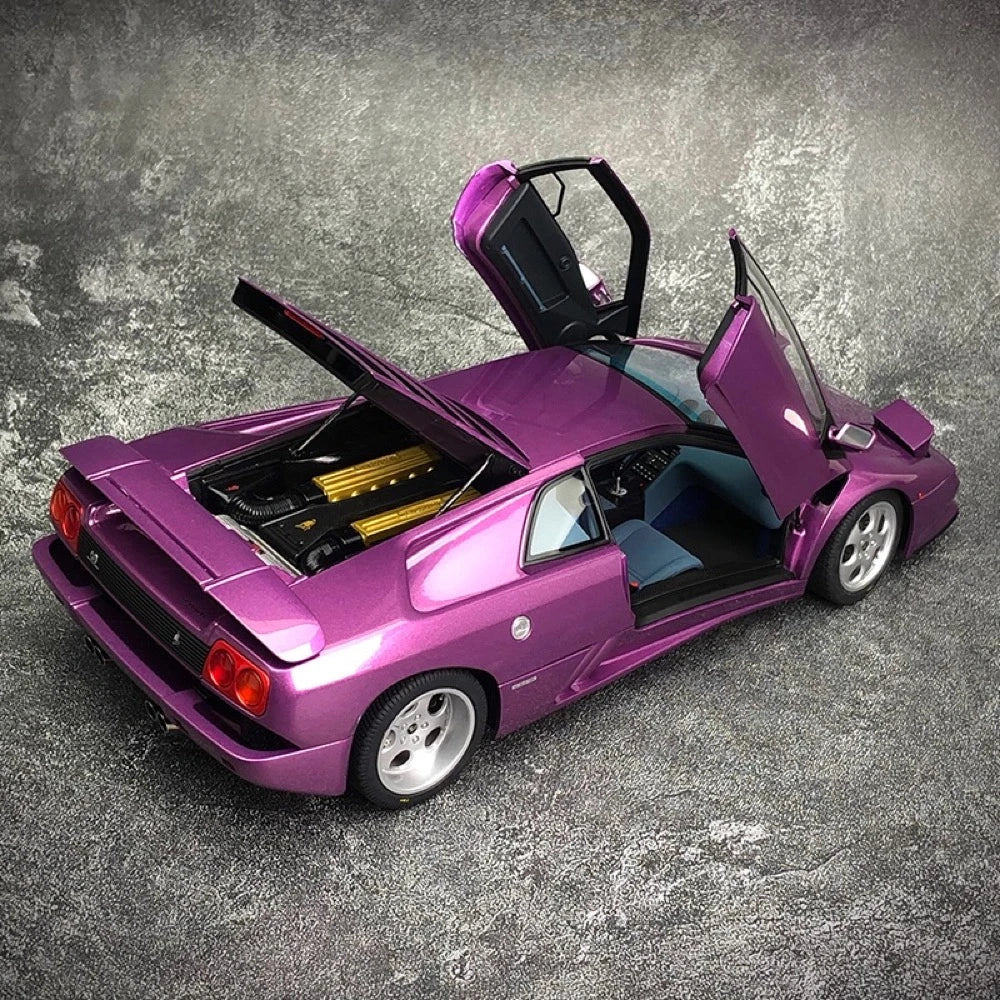 [AutoArt] 1:18 Lamborghini 1994 Diablo SE30 Jota Purple Model Car Die-Cast