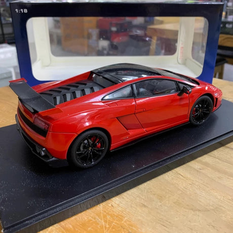 [AutoArt] 1:18 Lamborghini 2010 Gallardo LP570-4 Superleggera Red Model Car Die-Cast