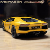 [AutoArt] 1:18 Lamborghini 2011 Aventador LP700-4 geel modelauto Die-Cast