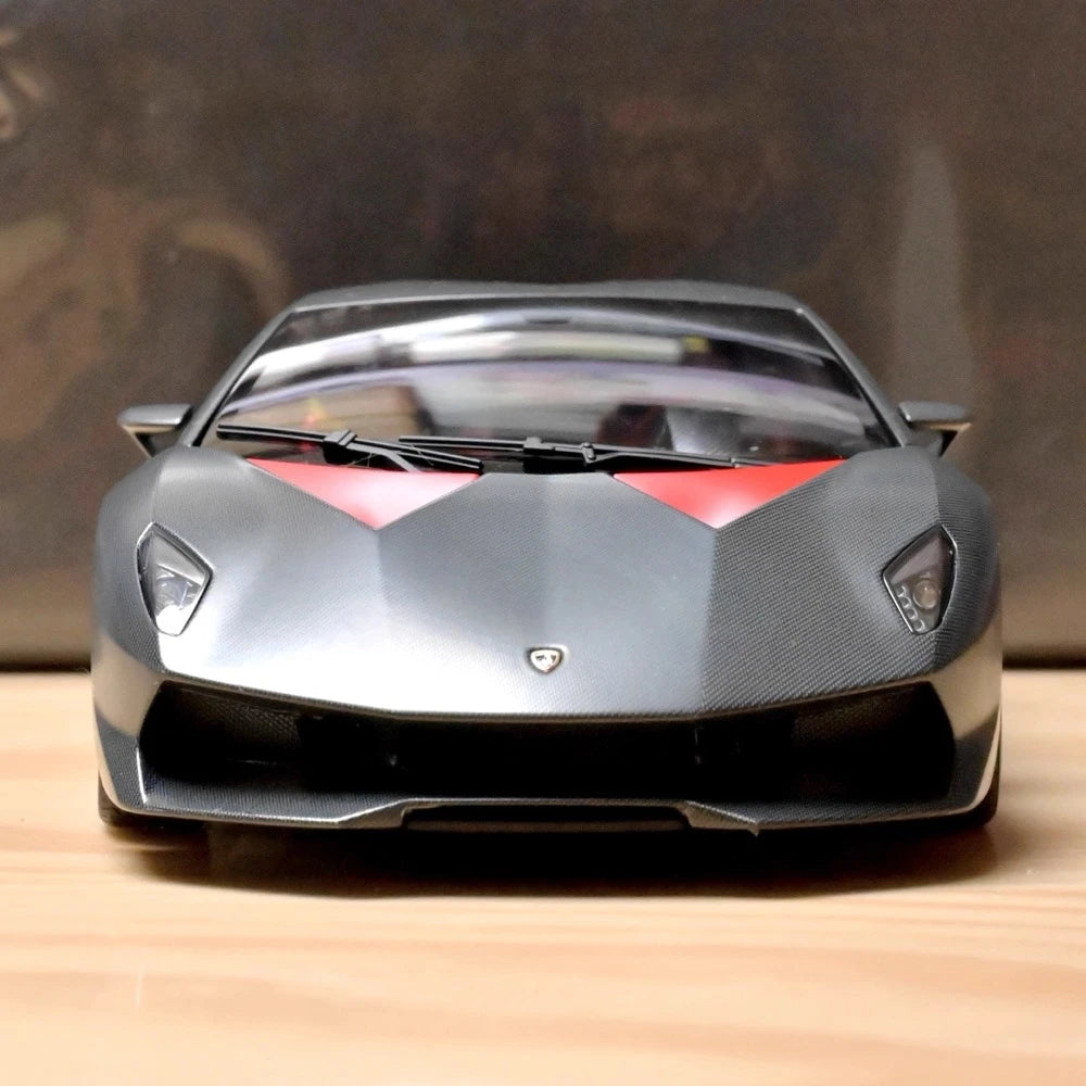 [AutoArt] 1:18 Lamborghini 2011 Sesto Elemento Black Model Car Die-Cast