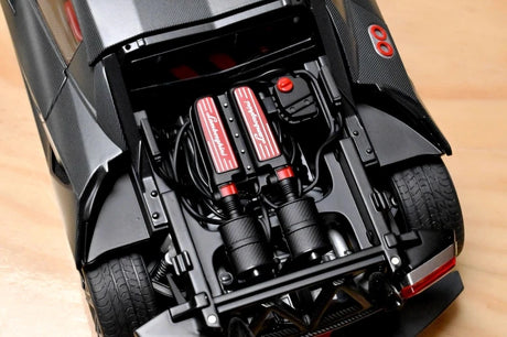 [AutoArt] 1:18 Lamborghini 2011 Sesto Elemento Black Model Car Die-Cast