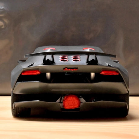 [AutoArt] 1:18 Lamborghini 2011 Sesto Elemento Black Model Car Die-Cast
