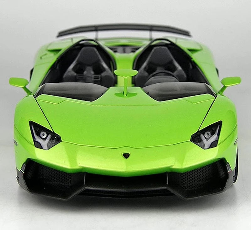 [AutoArt] 1:18 Lamborghini 2012 Aventador J LP700-4 Green Model Car Die-Cast