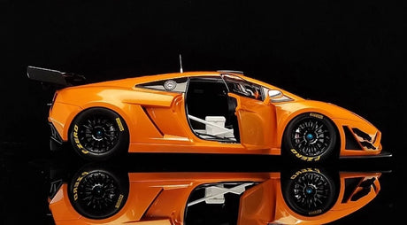 [AutoArt] 1:18 Lamborghini 2013 Gallardo GT3 FL2 Orange Model Car Die-Cast