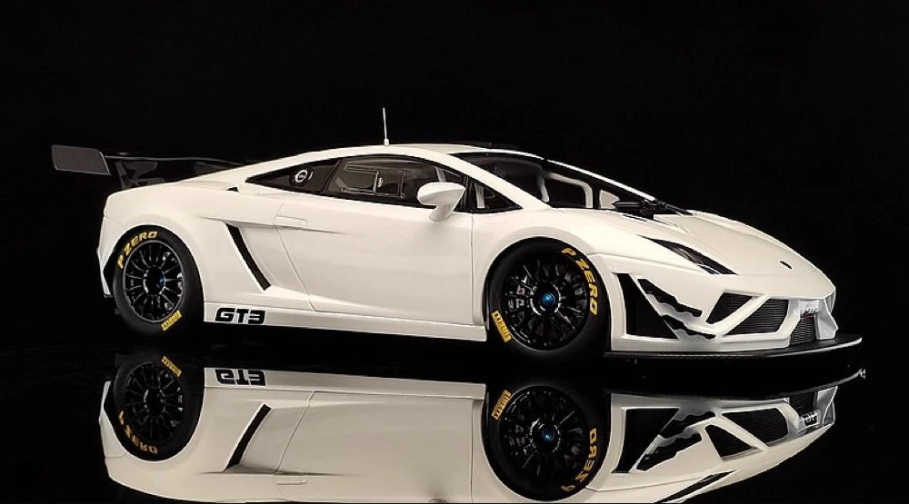 [AutoArt] 1:18 Lamborghini 2013 Gallardo GT3 FL2 White Model Car Die-Cast