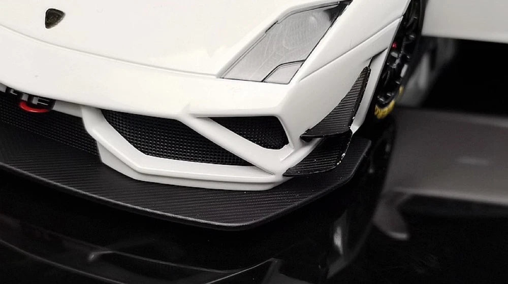[AutoArt] 1:18 Lamborghini 2013 Gallardo GT3 FL2 White Model Car Die-Cast