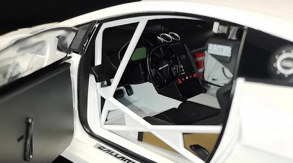 [AutoArt] 1:18 Lamborghini 2013 Gallardo GT3 FL2 White Model Car Die-Cast