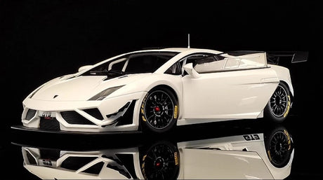 [AutoArt] 1:18 Lamborghini 2013 Gallardo GT3 FL2 White Model Car Die-Cast