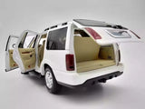 [Autoart] 1:18 Lincoln 2003 Navigator White Model Car Die-Cast