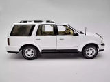 [Autoart] 1:18 Lincoln 2003 Navigator White Model Car Die-Cast