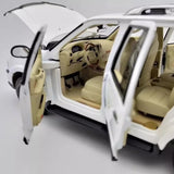[Autoart] 1:18 Lincoln 2003 Navigator White Model Car Die-Cast
