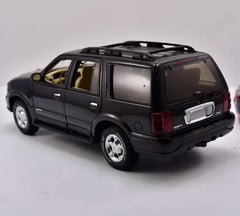 [Autoart] 1:18 Lincoln 2003 Navigator Black Model Car Die-Cast