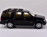 [Autoart] 1:18 Lincoln 2003 Navigator zwart modelauto Die-Cast