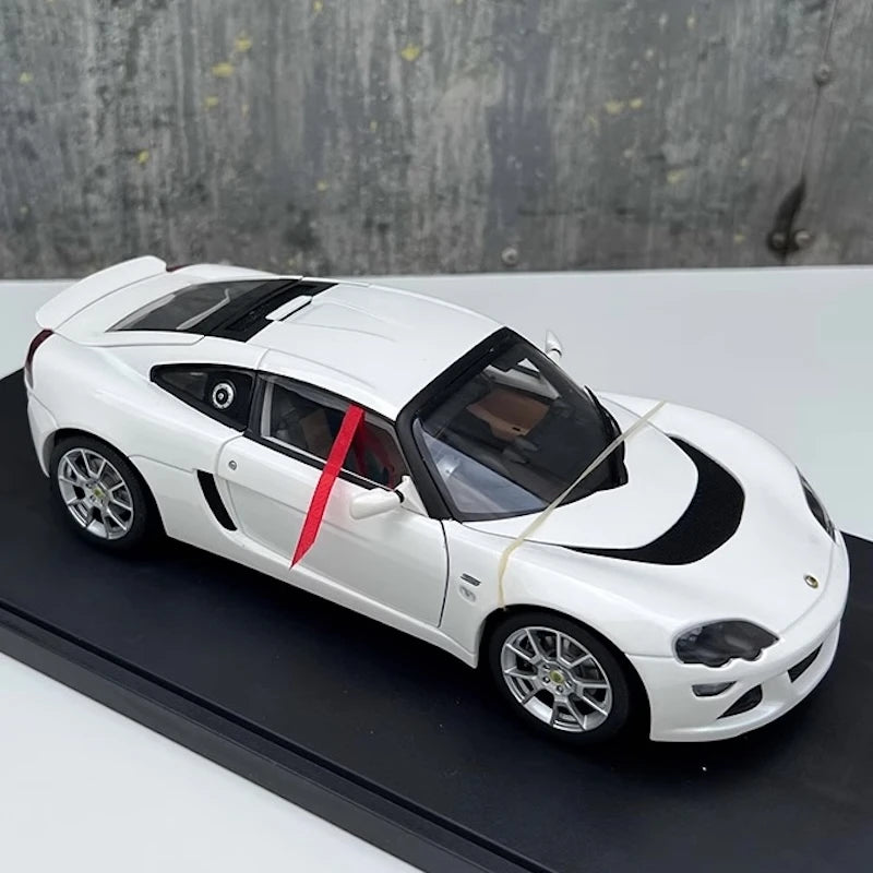[AutoArt] 1:18 Lotus 2006 Europa S bianco modellino di auto Die-Cast