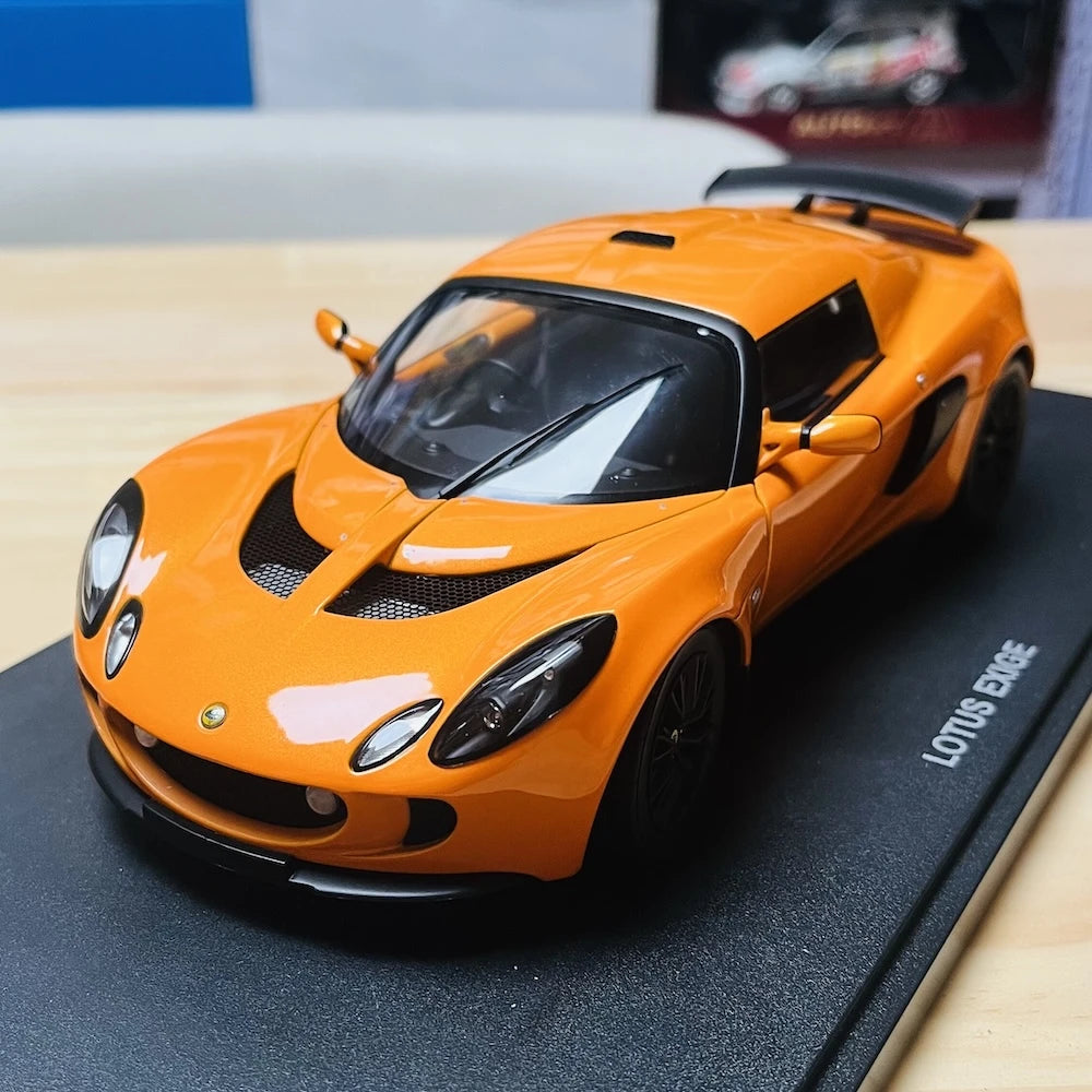 [AutoArt] 1:18 Lotus 2006 Exige S oranje modelauto Die-Cast