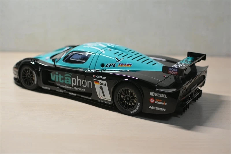 [Autoart] 1:18 Maserati 2006 MC12 GT1 #1 pienoismalli Die-Cast