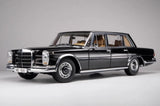 [AutoArt] 1:18 Mercedes-Benz 1963 600 Pullman W100 Black Model Car Die-Cast