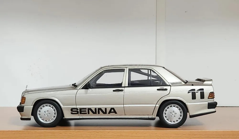 [AutoArt] 1-18 Mercedes-Benz 1984 190E 2.3-16 Nu_rburgring Challenge #11 Senna Die-Cast