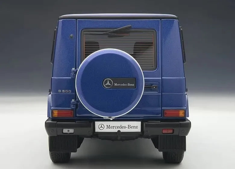 [AutoArt] 1:18 Mercedes-Benz 1998 G500 SWB Blue Model Car Die-Cast