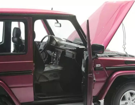 [AutoArt] 1:18 Mercedes-Benz 1998 G500 SWB Pink Model Car Die-Cast