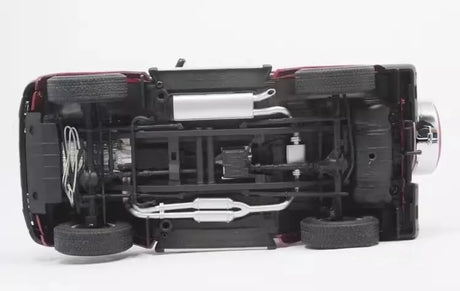 [AutoArt] 1:18 Mercedes-Benz 1998 G500 SWB Pink Model Car Die-Cast