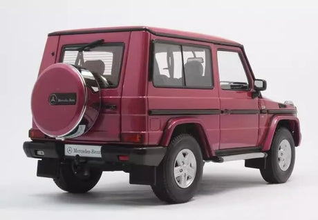 [AutoArt] 1:18 Mercedes-Benz 1998 G500 SWB Pink Model Car Die-Cast