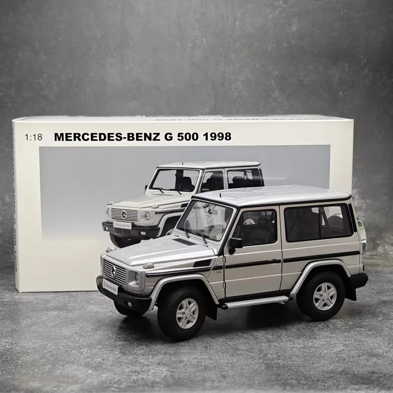[AutoArt] 1:18 Mercedes-Benz 1998 G500 SWB Silver Model Car Die-Cast