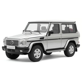 [AutoArt] 1:18 Mercedes-Benz 1998 G500 SWB Silver Model Car Die-Cast