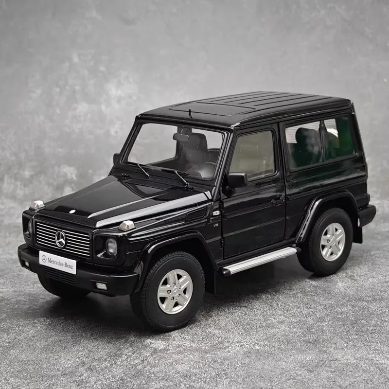 [AutoArt] 1:18 Mercedes-Benz 1998 G500 SWB Black Model Car Die-Cast
