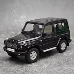 [AutoArt] 1:18 Mercedes-Benz 1998 G500 SWB Black Model Car Die-Cast