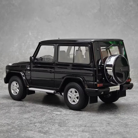 [AutoArt] 1:18 Mercedes-Benz 1998 G500 SWB Black Model Car Die-Cast